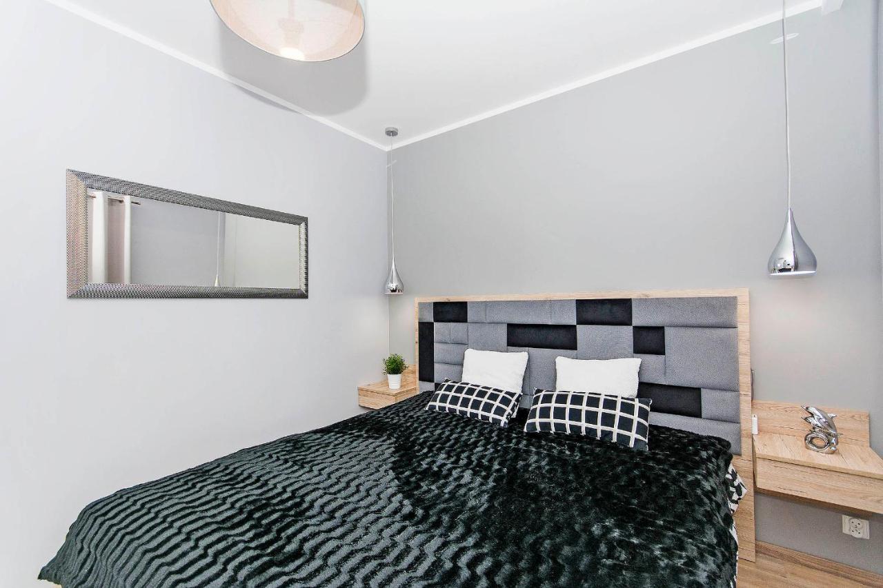 Stylish Apartment Oldtown Riverview Balcony Gdansk Exterior foto